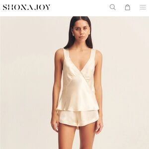 NWT - La Lune Lounge Plunged Cami Set - Cream (USA L)